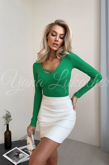  Яна Лукачер (Yana Lukacher)