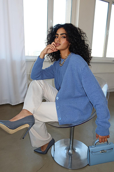  Яна Лукачер (Yana Lukacher)