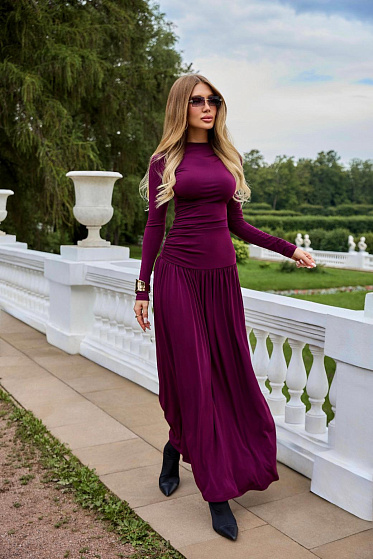  Яна Лукачер (Yana Lukacher)