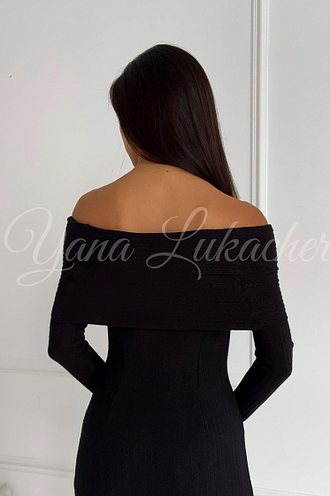  Яна Лукачер (Yana Lukacher)